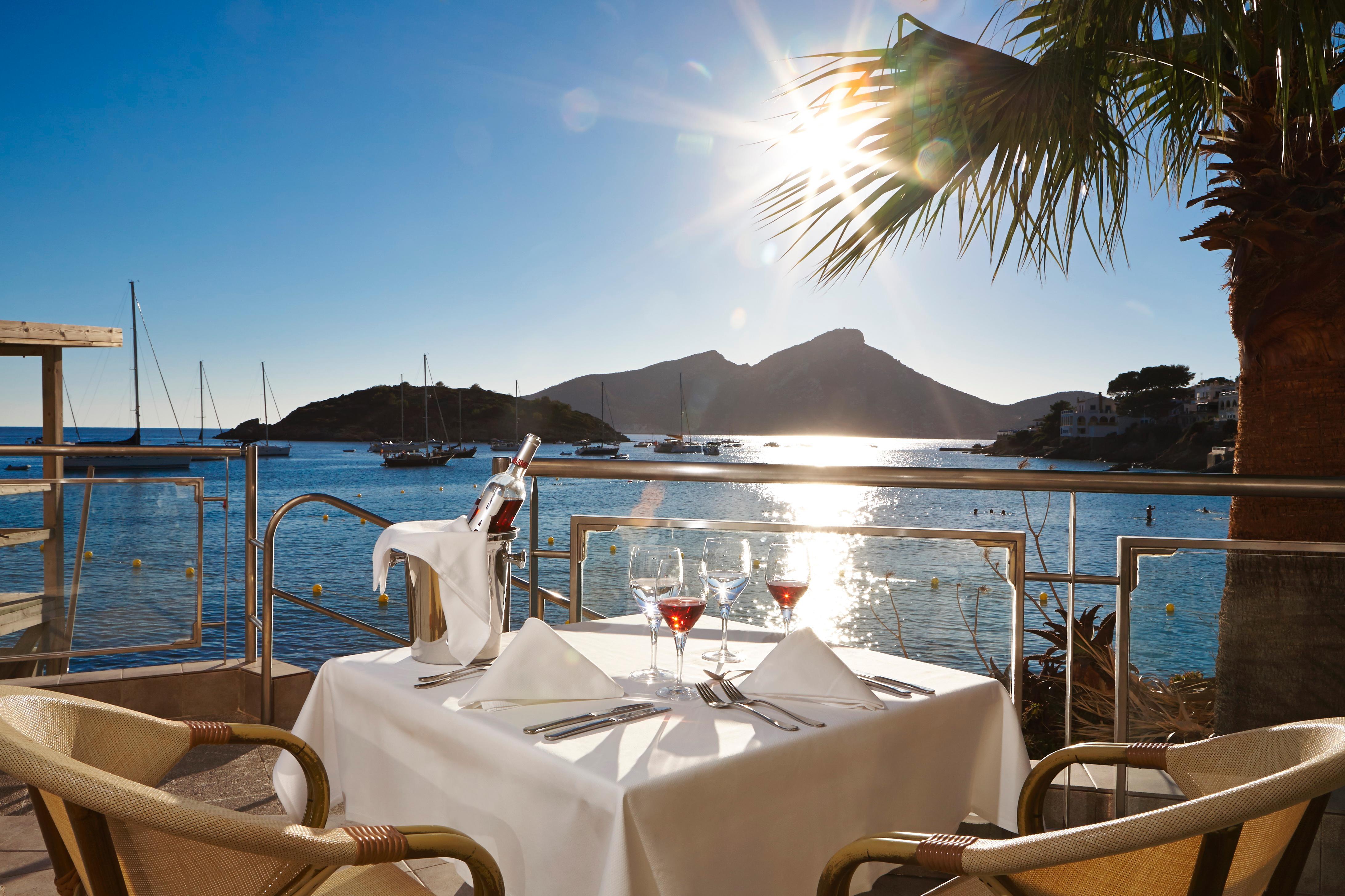 Hotell Universal Aquamarin Sant Elm