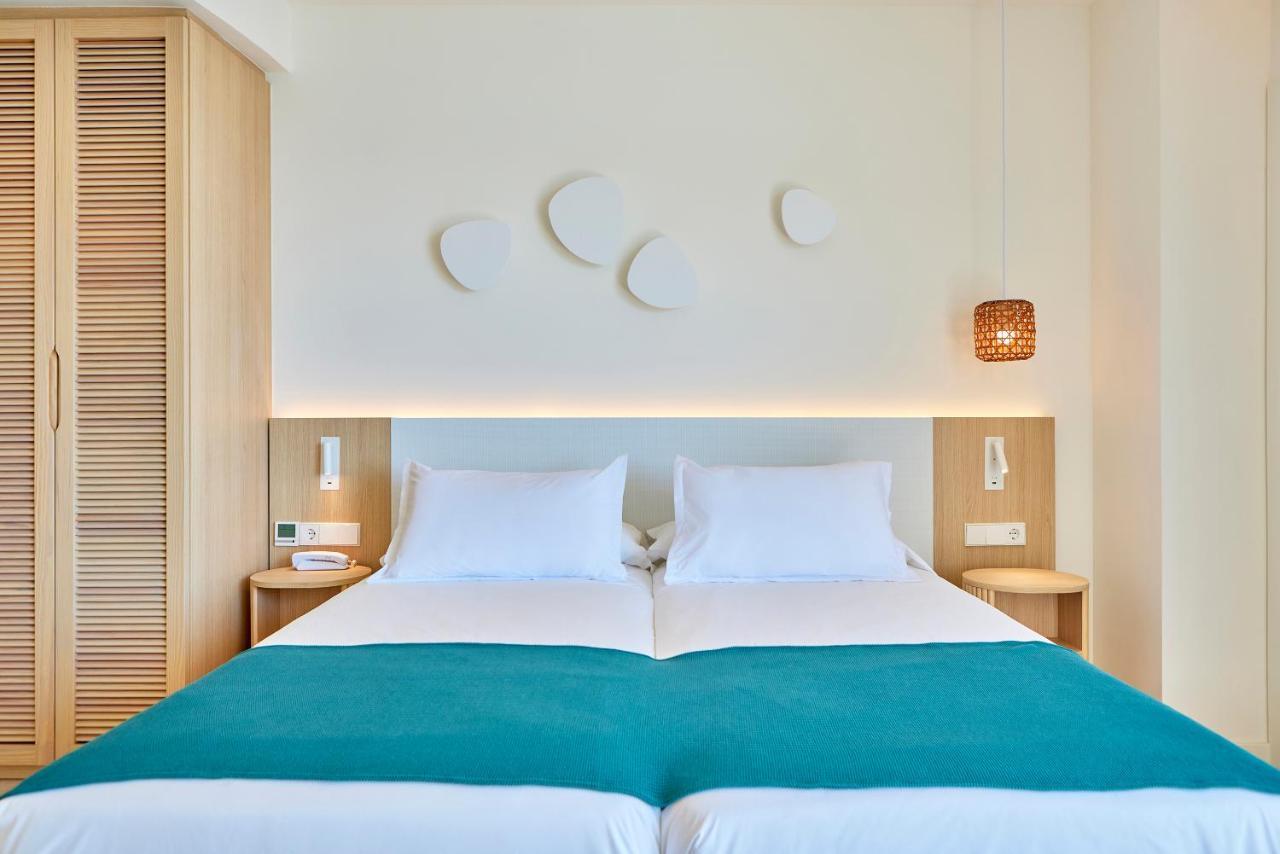 Universal Aquamarin Hotell Sant Elm