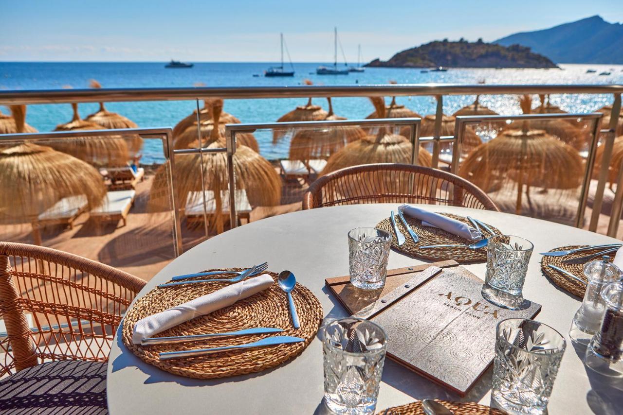 Hotell Universal Aquamarin Sant Elm