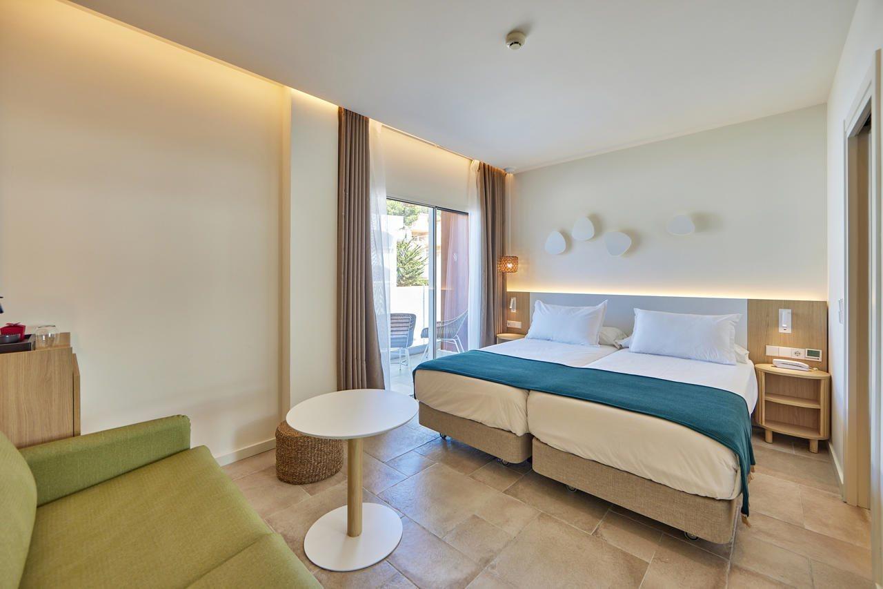 Universal Aquamarin Hotell Sant Elm
